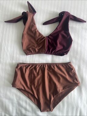 Two-Tone Brown & Burgundy Tie-Shoulder Bikini Set
